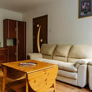 Old Town Historic With Backyard Mini Park Apartment
