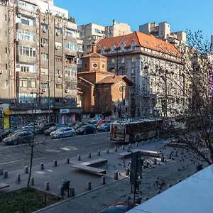 2br With Balcony - Italian Church & View Apartment