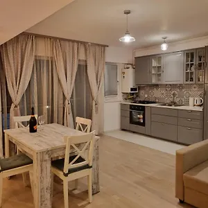 Park 5, 2 Bedroom Apartment
